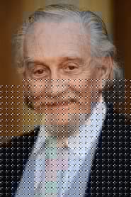 Roy Dotrice