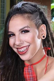 Letícia Ferola