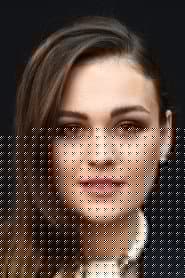 Sophie Skelton