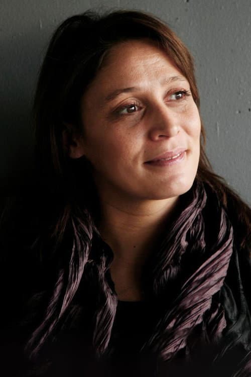 Yasmina Adi