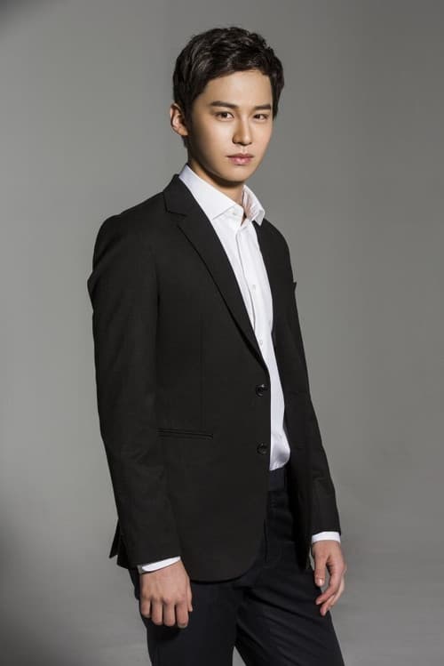 박철현