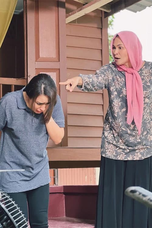 Antara Ikhlas dan Kaca