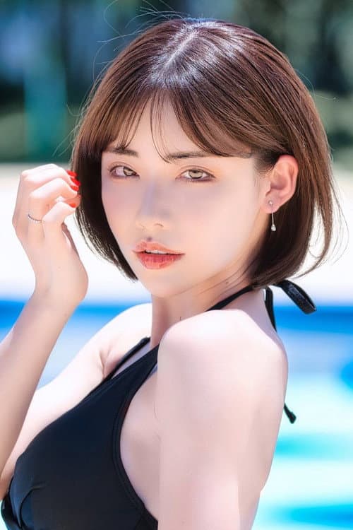 深田えいみ