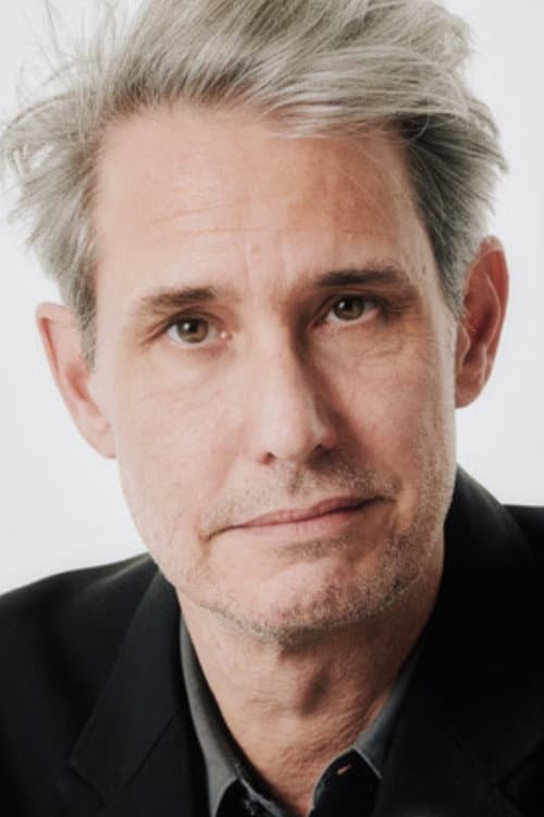 Dirk von Lowtzow