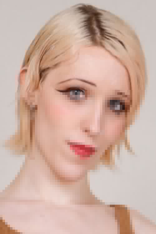 Amber Analeise