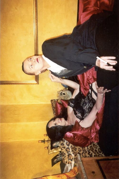 Blond bis aufs Blut