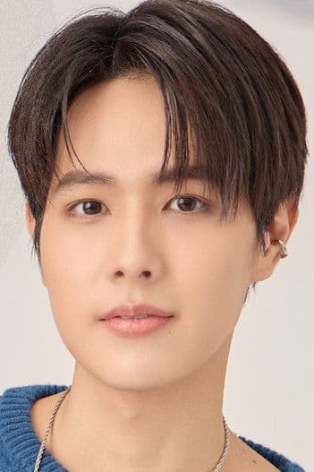 จีรัสณ์ วงศ์เพียร